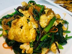 菠菜粉丝炒鸡蛋-峨嵋小镇·川菜(勒泰中心店)