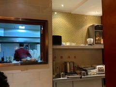 -佬钱湾仔(衣裳街店)