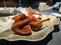 -蝴蝶里·粤菜·点心(龙湖天街&滨江店)