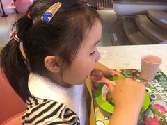 -水桶王国主题餐厅·聚会·生日派对·亲子活动·家庭套餐(亚龙湾希尔顿店)