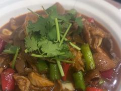 -三湘四水正宗湘菜(君峰路店)