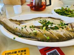 -七的湖·晚芳亭·阳澄湖农家菜·大闸蟹(莲花岛店)