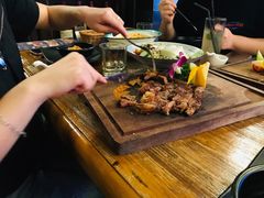 招牌台塑牛排-春风十里烧烤音乐吧(实力乐队驻唱三元里店)
