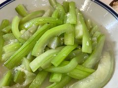 清炒丝瓜-新新湘菜馆(新中街二条店)