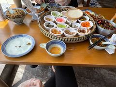 -包整·丝娃娃(一览甲秀楼风景店)