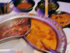 -钢管厂五区小郡肝串串香火锅(人民广场店)