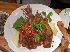 -老滇山寨•云南特色菜•地方菜•民族风情歌舞表演(金碧店)