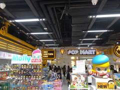 -泡泡玛特POPMART(上海环球港店)