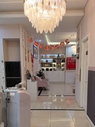 -Bollins波林丝•专研护发中心