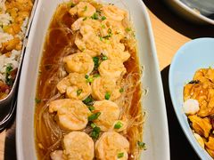 蒜蓉粉丝蒸虾仁-蜜桃餐厅·伴山(绿宝广场店)
