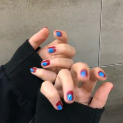 -蜜桃美甲美睫化妆