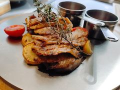 碳烤猪颈肉-小大董·烤鸭(观景餐厅·南京西路店)