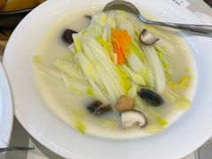 -万龙洲海鲜(大兴绿地缤纷城店)