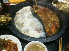 -重庆德庄火锅(体育中心店)