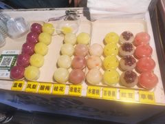-万松园美食街