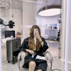 -In Style Hair Salon