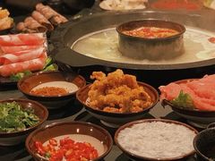 -老酉火锅(阳明古镇店)