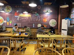 大堂-车沾巷·重庆老味豌杂面