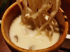 黄鱼煨面-杭州西子湖四季酒店·金沙厅