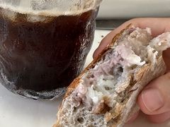 现蒸芋泥椰奶糯米-PAOPAO Bakery&Café(港汇店)