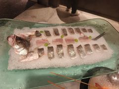 -泓炙颐凤鲜海鲜火锅料理(桐乡店)