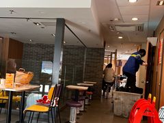 -麦当劳(新达汇三林店)