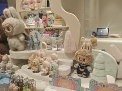 -泡泡玛特POPMART(上海环球港店)