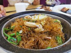 干逼海皇粉丝煲-清新鸡沙田乳鸽店(金融店)