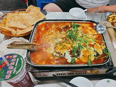 -邹胖哥好好吃餐馆(荔波美食街店)
