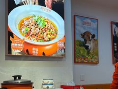 -韵味湘肴·小炒黄牛肉(五一广场美食地标店)