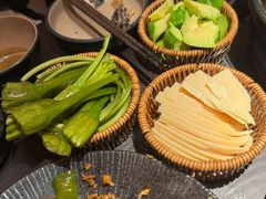 -芸鲜季·云南野生菌餐厅· 云南风物味研社(闵行店)