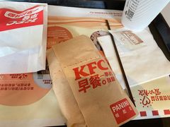 -肯德基(凯德国贸店)