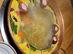 -洱火云南酸菜牛肉火锅(石景山当代商城店)