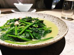 奶油菠菜-穹六人间 people 6(岳阳路店)