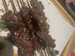 -街角等你.大连海鲜烧烤.经典铁板海鲜串(西安路店)