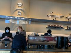 -星巴克臻选(上海合生汇1F店)