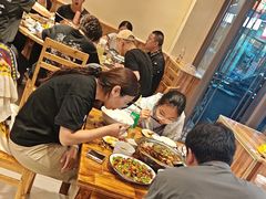 -乡土特色.冷锅鱼.牦牛肉汤锅