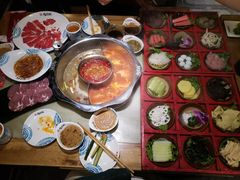 -九宫格重庆火锅(北国商城店)