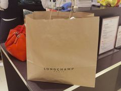 -Longchamp(佛罗伦萨小镇奥特莱斯店)