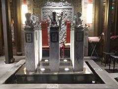 -小龙坎火锅(湖滨银泰in77店)