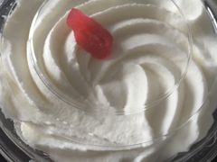 -红宝石·鲜奶小方·海派西点房(南丹店)