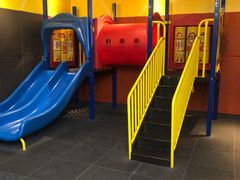 -麦当劳(宝山大厦店)