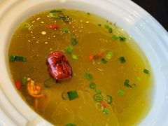 -小六汤包砂煲菜(文景路店)