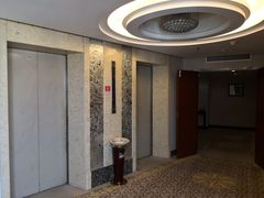 -爱舍海岸酒店(香港中路五四广场店)