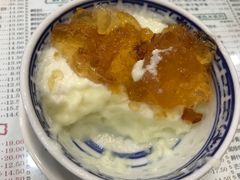 桃胶双皮奶-仁信老铺(华盖路店)