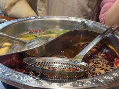 -乡土黄·鲜牛肉火锅·小龙虾(兴业街店)