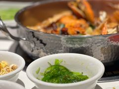 -七欣天香辣蟹火锅(闵行浦江欢乐颂店)