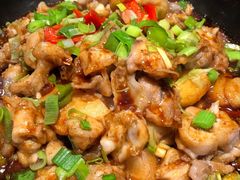 馋嘴牛蛙-松沪名灶·豆浆鱼头·新上海菜(飞航吾悦广场店)