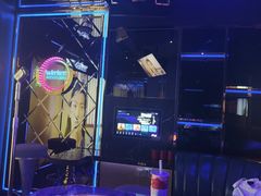 -温莎KTV(珠江路店)