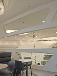 -MINI MARS 移动的空间站乐园·餐饮·派对(浦东金桥店)